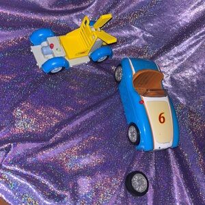 Special Agent Oso Moon Buggy & Race Car